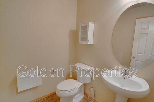 Building Photo - 3045 W Thorndale Loop