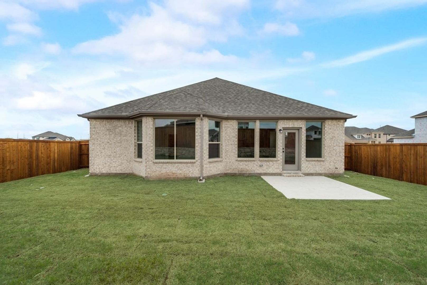 Building Photo - 1011 Hickory Chase Ln