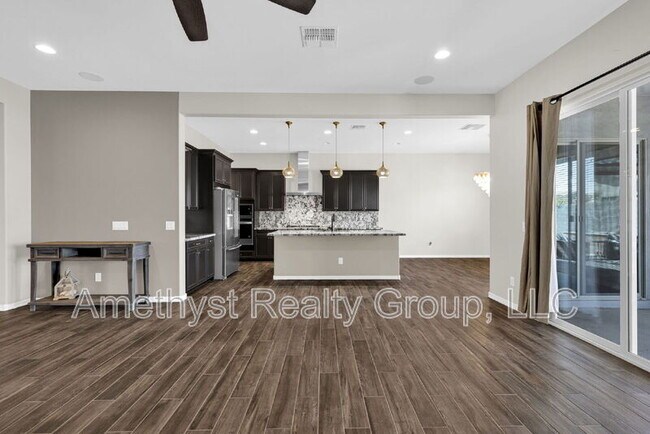 Building Photo - 5116 N 185th Ave