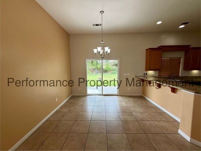 Building Photo - Stunning 4 Bed/2 Bath S Bakersfield Home w/ RBP & $0 Deposit Option