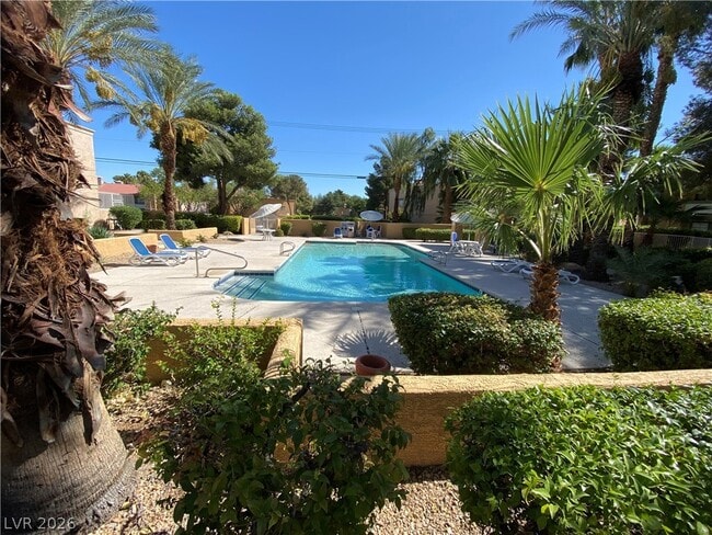 Building Photo - 5174 S Jones Blvd