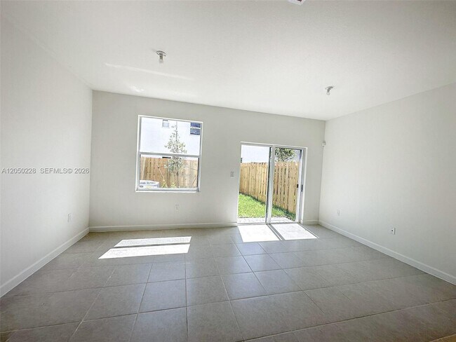 Building Photo - 16280 SW 291st St