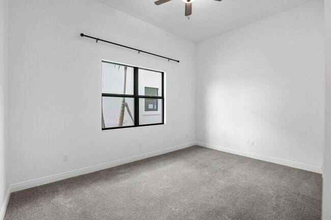 Building Photo - 13378 Artisan Cir