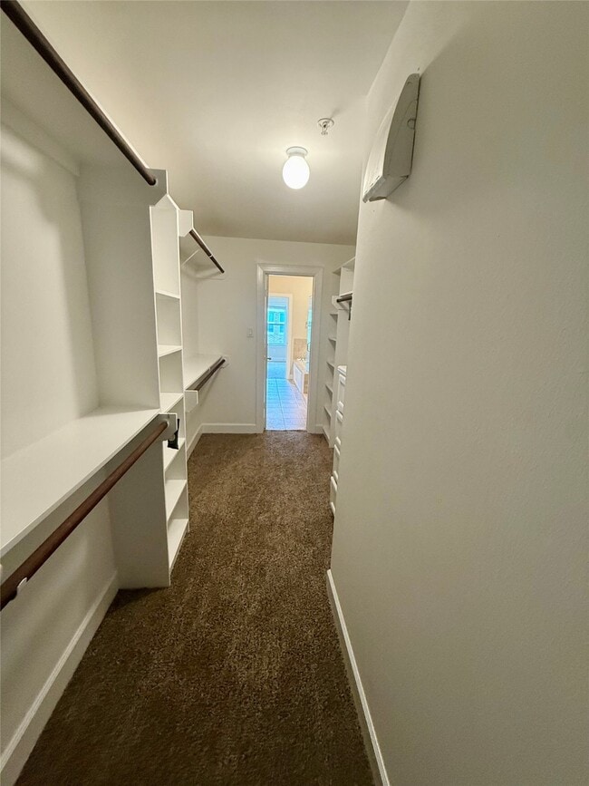 Building Photo - 8705 Bryam St