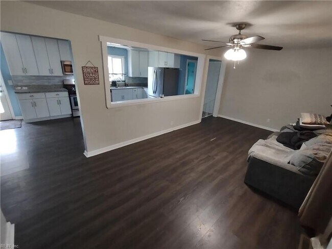 Building Photo - 344 Lavender Ln