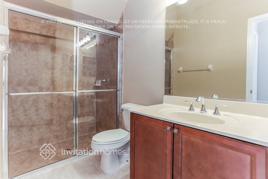 Building Photo - 10406 Pearwood Pl