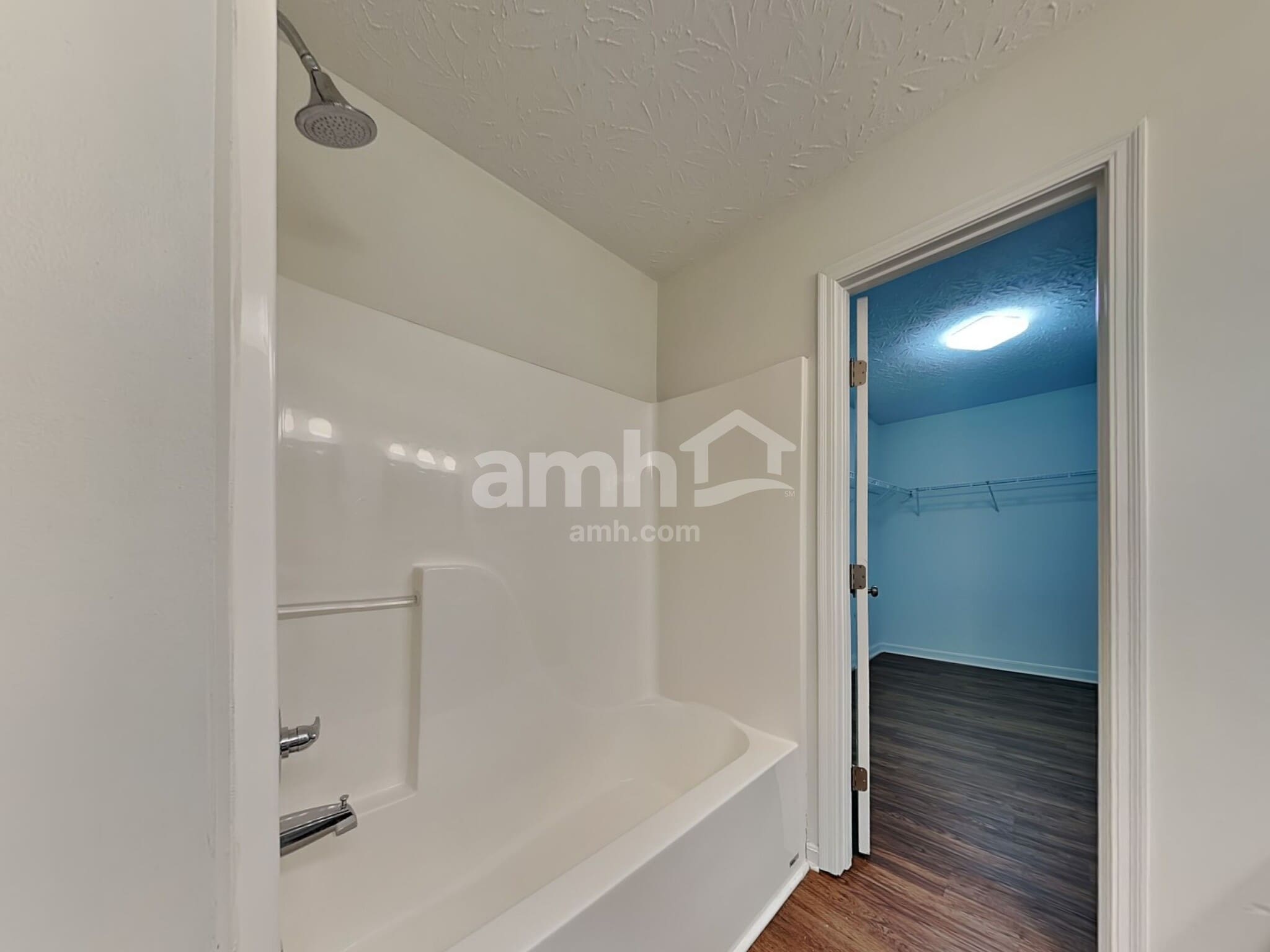 Building Photo - 781 Ackerly Dr