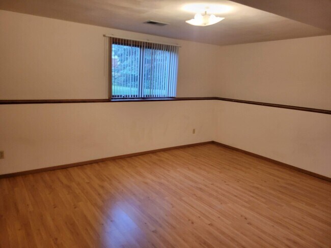 Building Photo - 3516 N Marcos Ln