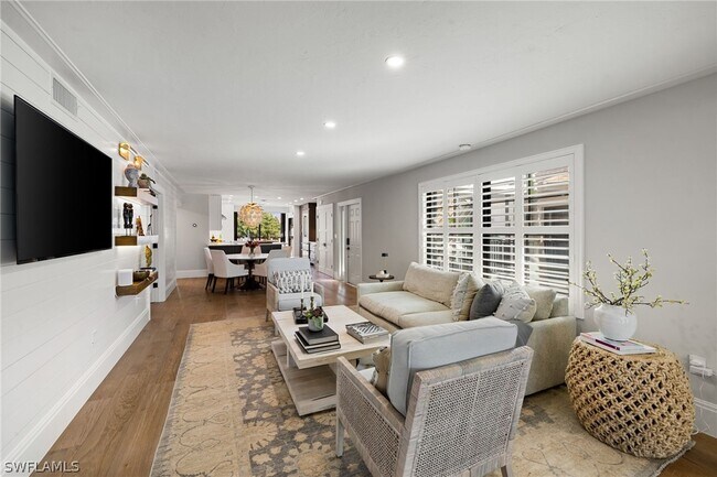 Building Photo - 3135 Riviera Dr