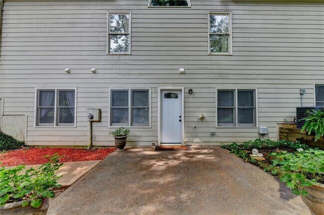 Building Photo - 3260 Wood Springs Trce