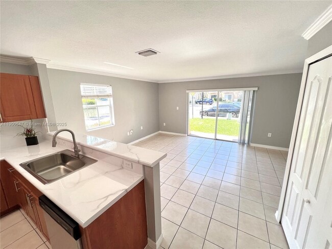 Building Photo - 12804 SW 31st St