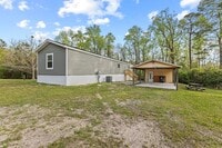 Building Photo - Like New Manufactured Home Available in Hampstead!