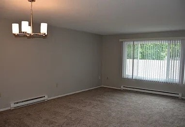 Building Photo - 760 W Village Rd