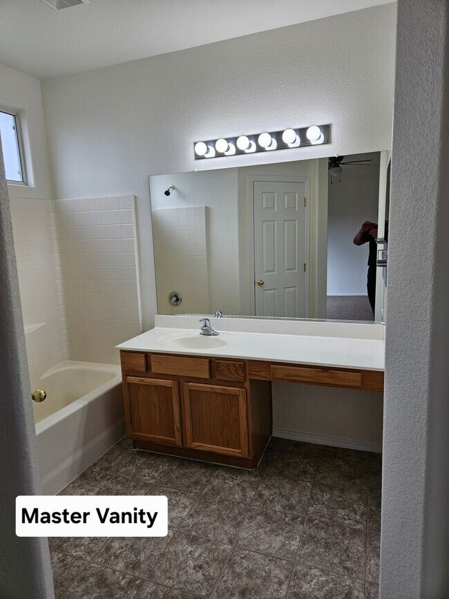 Building Photo - 3659 S Joshua Tree Ln