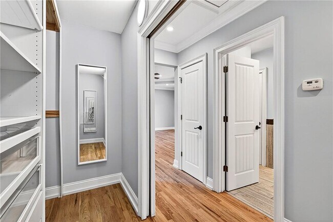 Building Photo - 1319 Chalmette Dr NE