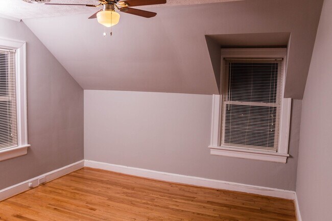 Building Photo - 4205 Tremont St