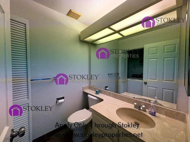 Building Photo - 29 Hansen Ct