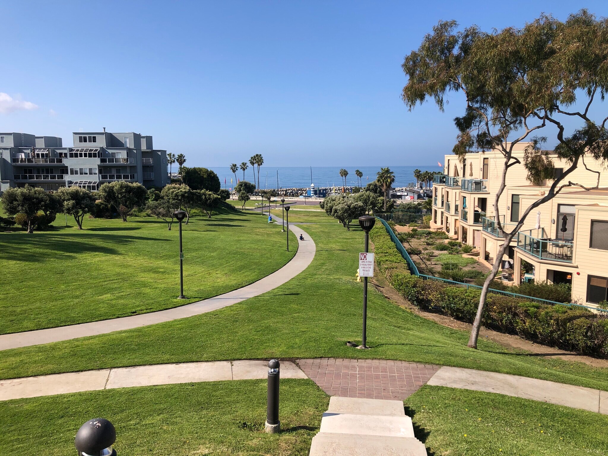 Building Photo - 120 The Village