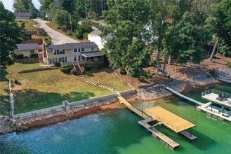 Building Photo - 6163 Lake Lanier Heights Rd