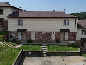 Building Photo - 829 Southwest Blvd
