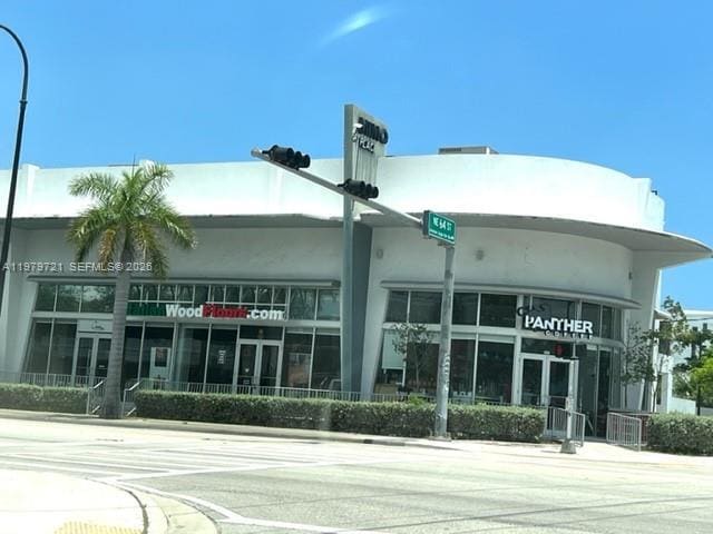 Building Photo - 541 NE 62nd St