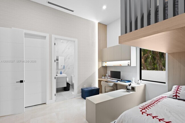 Building Photo - 80 NW 129th Ave