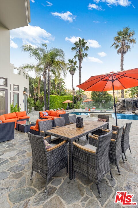 Building Photo - 11037 Anzio Rd