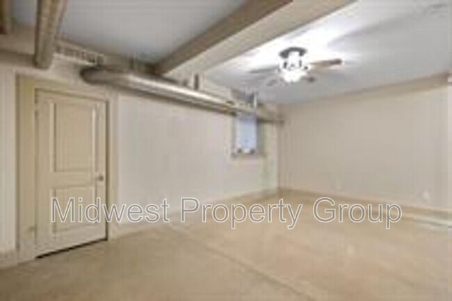 Building Photo - 4244 Chouteau Ave