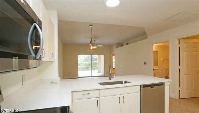 Building Photo - 4455 Botanical Pl Cir