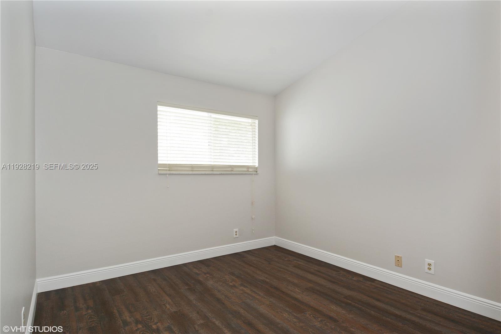 Building Photo - 6215 Old Court Rd