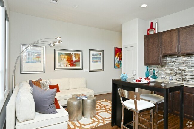 Building Photo - Exclusive Offer: 1 Month Rent-Free for New...