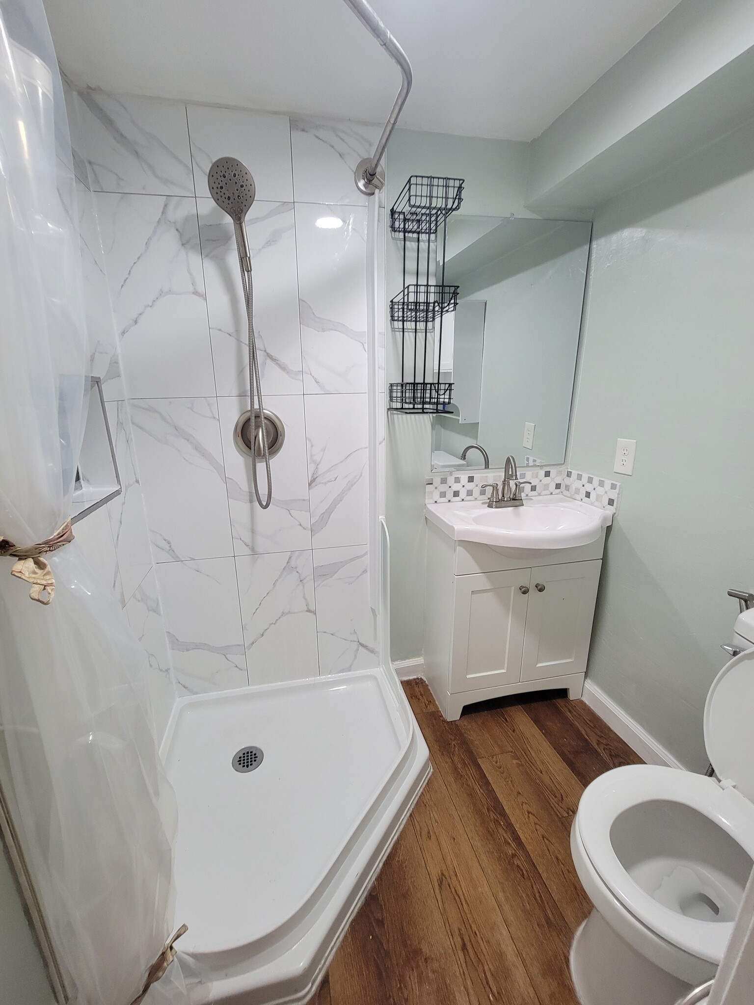 Building Photo - 11001 Darby Ave