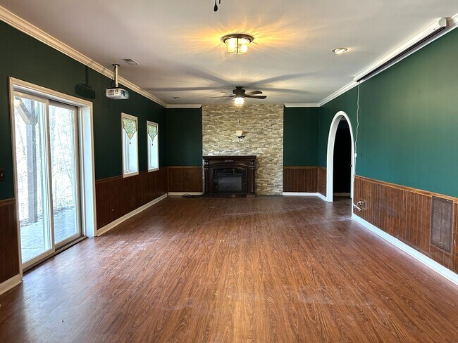 Building Photo - New Homestead: A Private, Tranquil, and Spacious Home