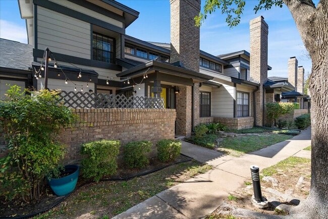 Building Photo - 1748 Ohlen Rd