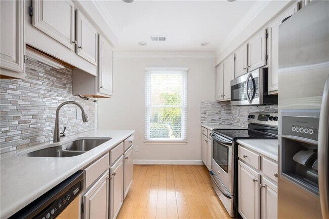 Building Photo - 2103 Kristen Ct