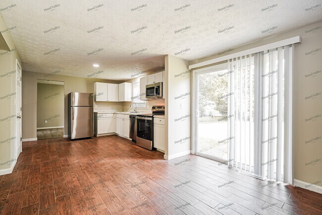 Building Photo - 3519 Walnut Creek Dr
