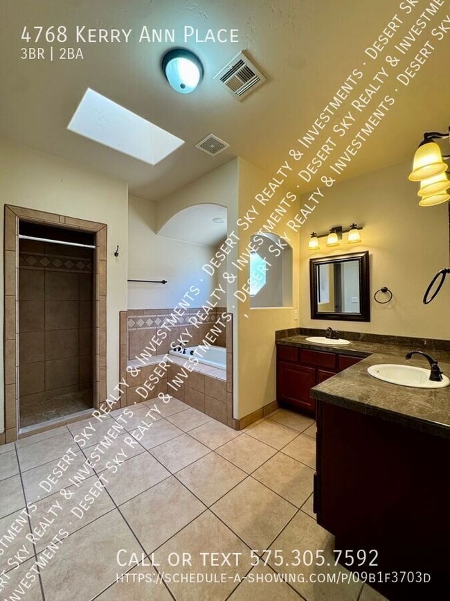Building Photo - 4768 Kerry Ann Pl