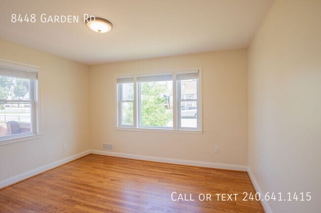 Building Photo - 8448 Garden Rd