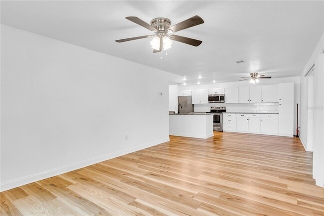 Building Photo - 1177 Paseo Del Mar