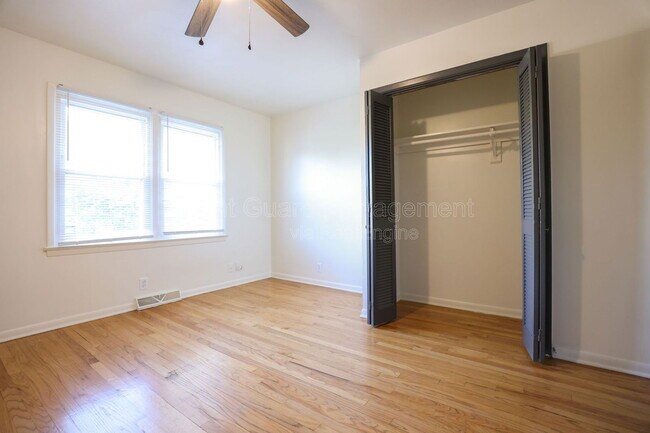 Building Photo - 5916 Camden Ave