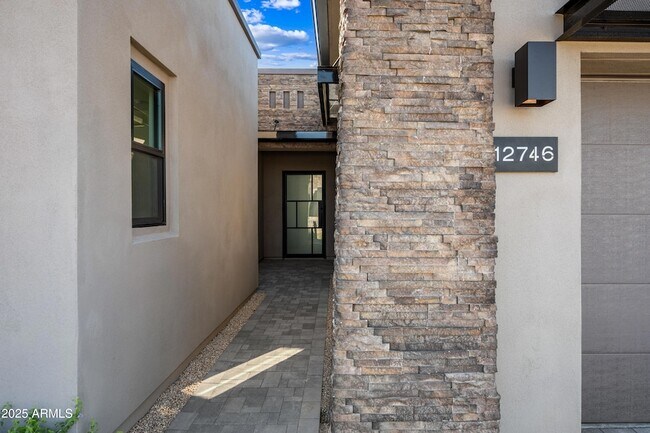 Building Photo - 12746 E Casitas Del Rio Dr