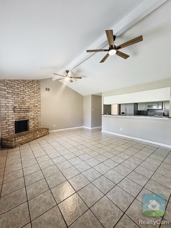 Building Photo - 5007 Monteith Dr