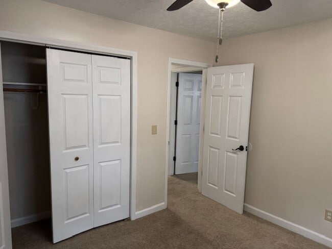 Building Photo - 200 Snead Rd