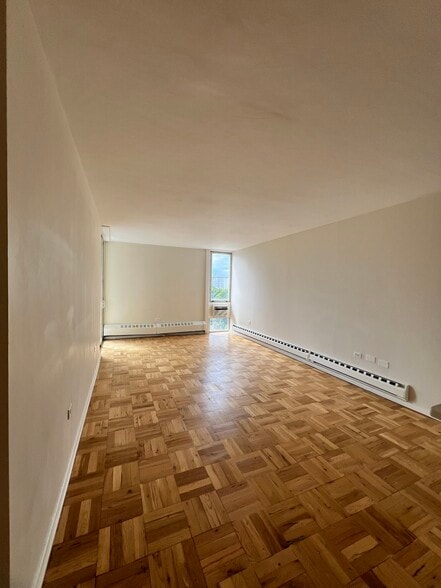 Building Photo - 87 Glenbrook Rd