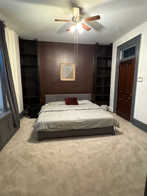 Building Photo - 615 W Market St