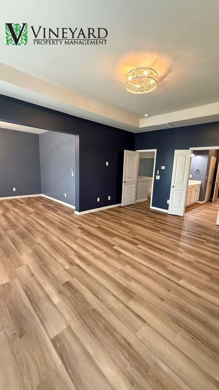 Building Photo - 303 Cherokee Reserve Ct