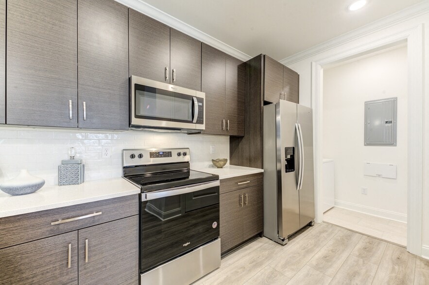 Primary Photo - Residences at 393 North Apartments