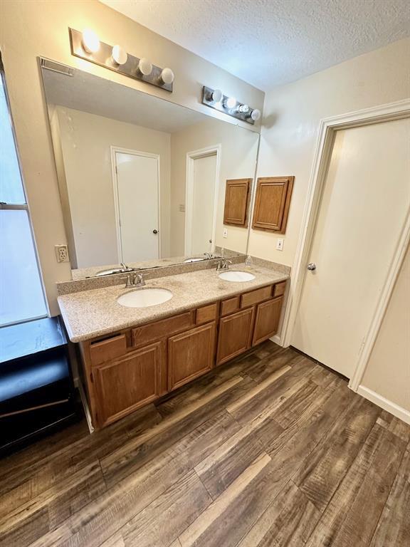 Building Photo - 13527 Cabrera Ln