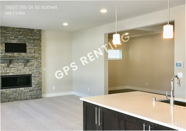 Building Photo - 19807 11th Dr SE