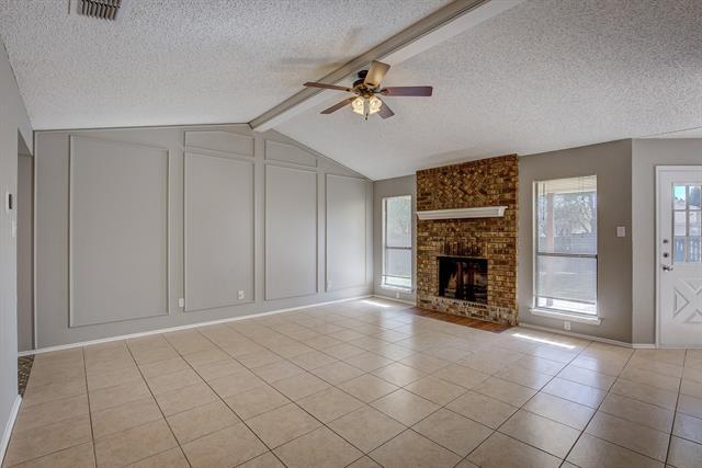 Building Photo - 420 Revolution Ln